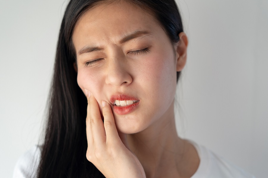 How can I tell if I have gingivitis or periodontitis (gum disease)?