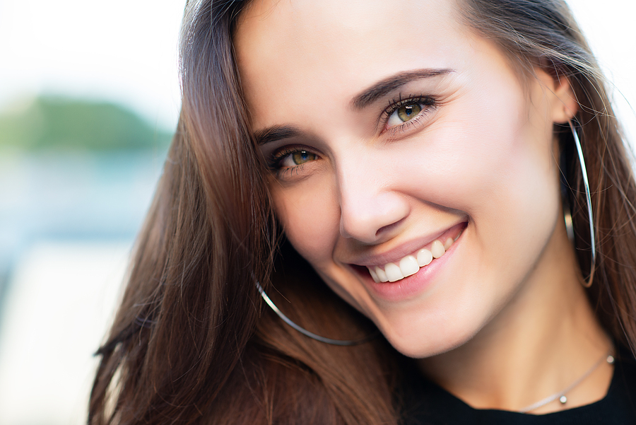 Is Cosmetic Dentistry the Answer? Key Indicators to Consider